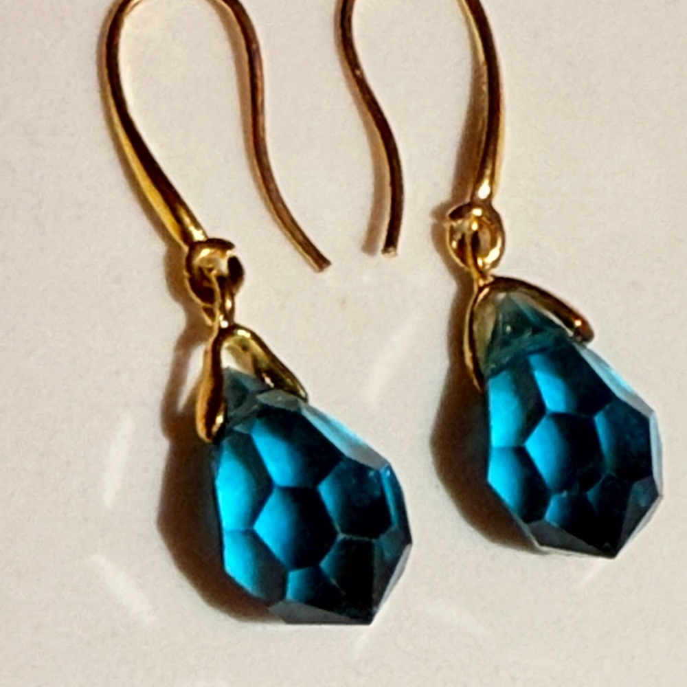 Chic Gold and Blue Teardrop Earrings